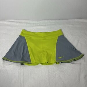 Nike Dri-Fit Tennis Skirt Women's Size M Green and Gray Elastic Waist